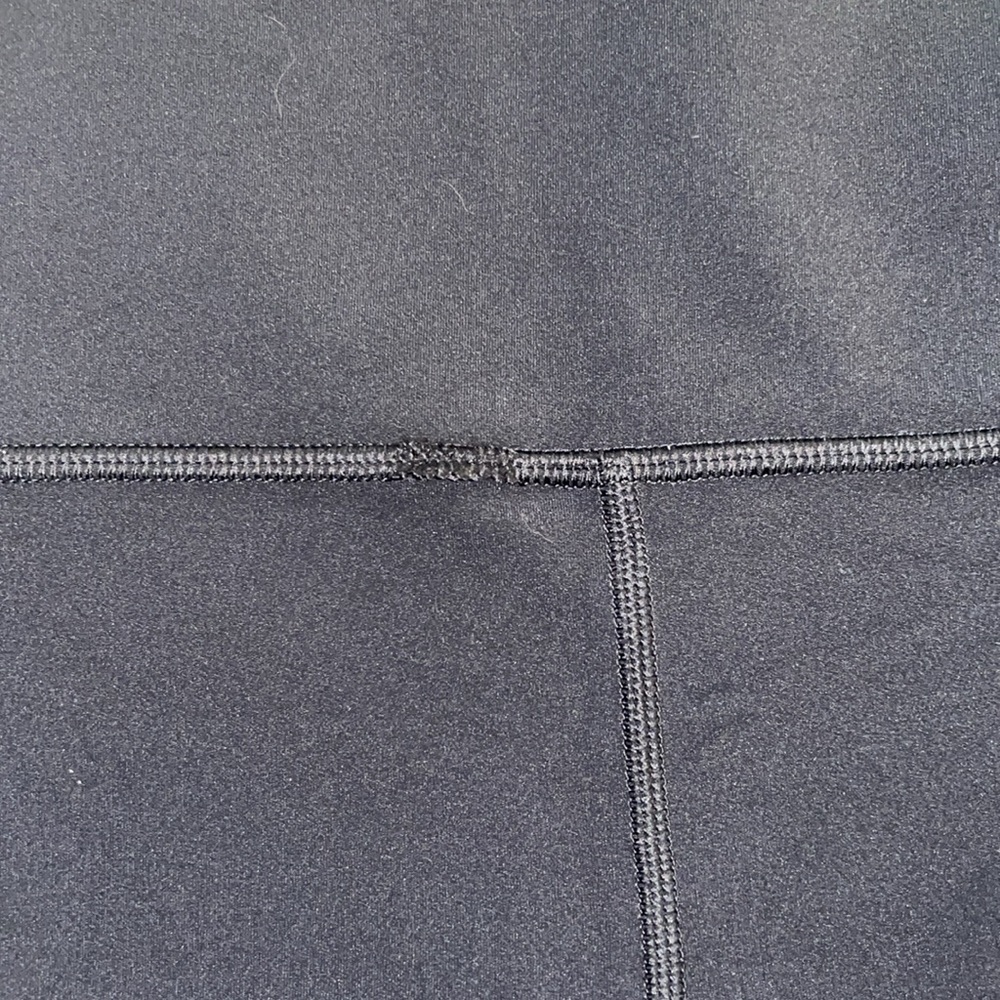 Athleta Salutation Stash Pocket 7/8 Tight - Picture 5 of 5